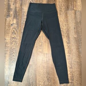 Lululemon Align Leggings. High Rise 28” ( Size 8 )